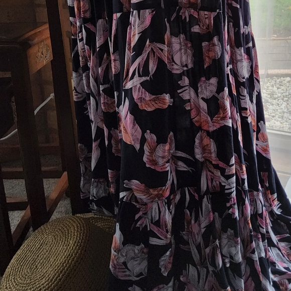 Navy Floral Size 14 Dress 👗 - Picture 4 of 5